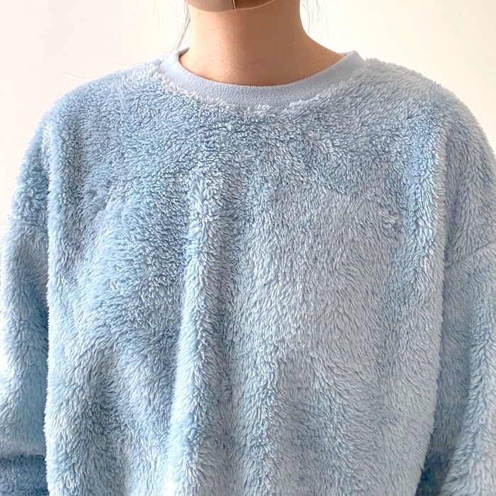 ユニクロのオススメのルームウェア「ファーリーフリースセット（長袖）」