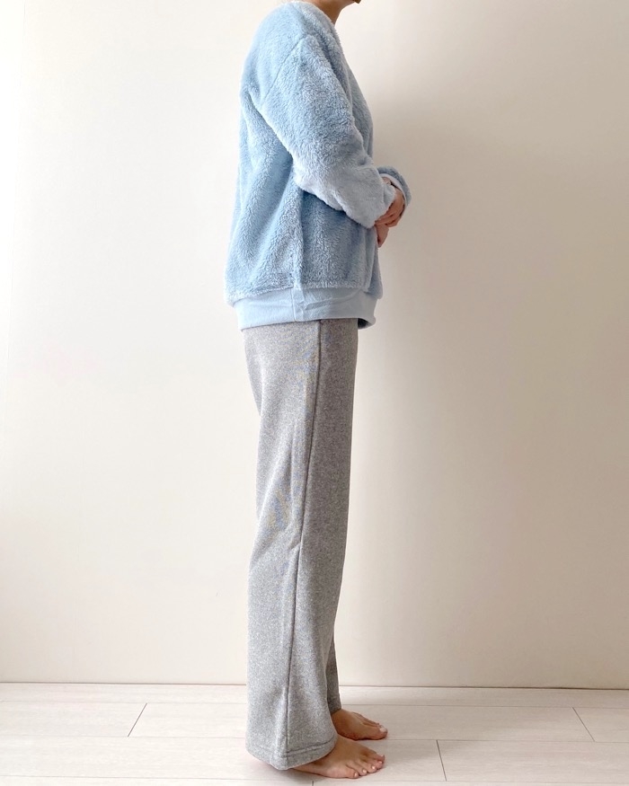 ユニクロのオススメのルームウェア「ファーリーフリースセット（長袖）」