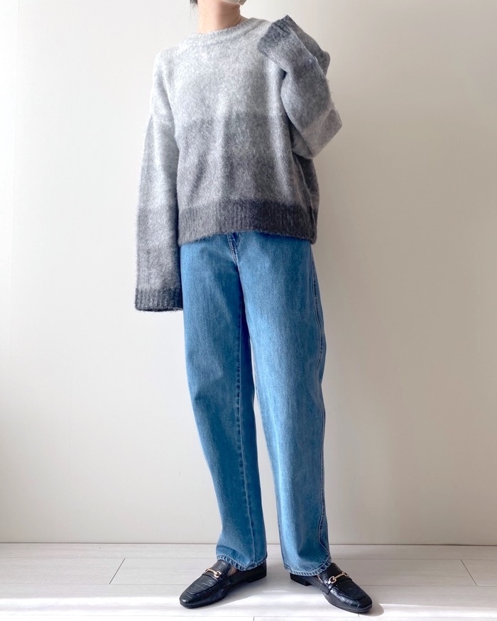 ニコアンドのオススメのトップス「[MODE NORM CORE]グラデーションシャギーニット」のコーディネート