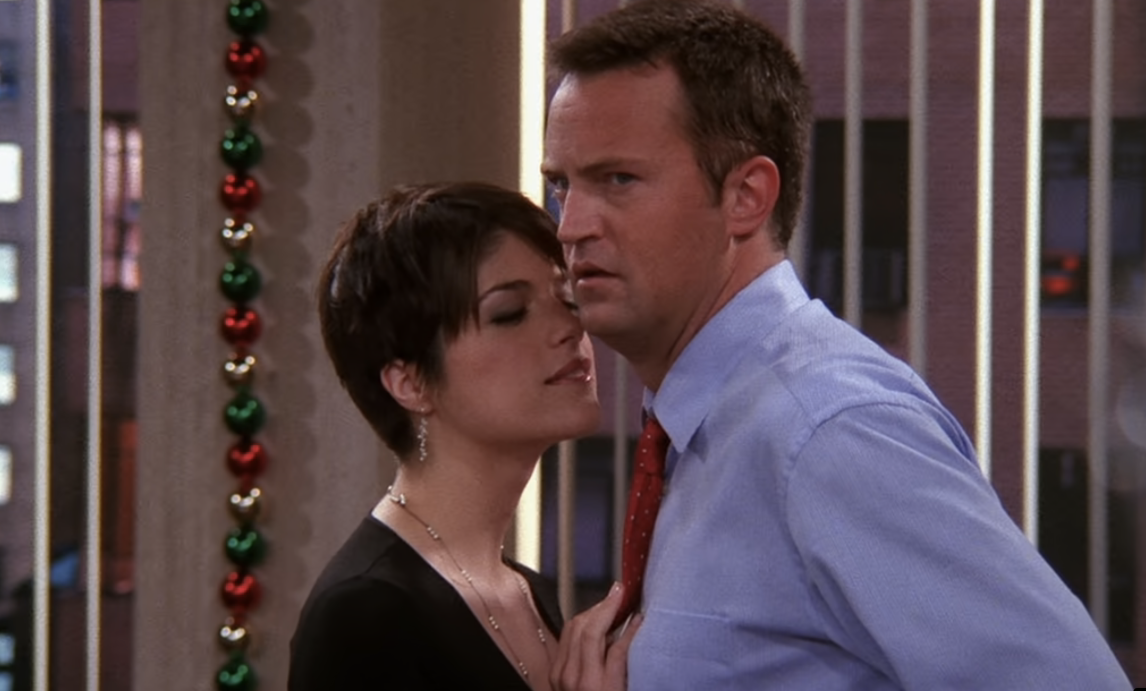 Selma standing close to Matthew in a scene from &quot;Friends&quot;