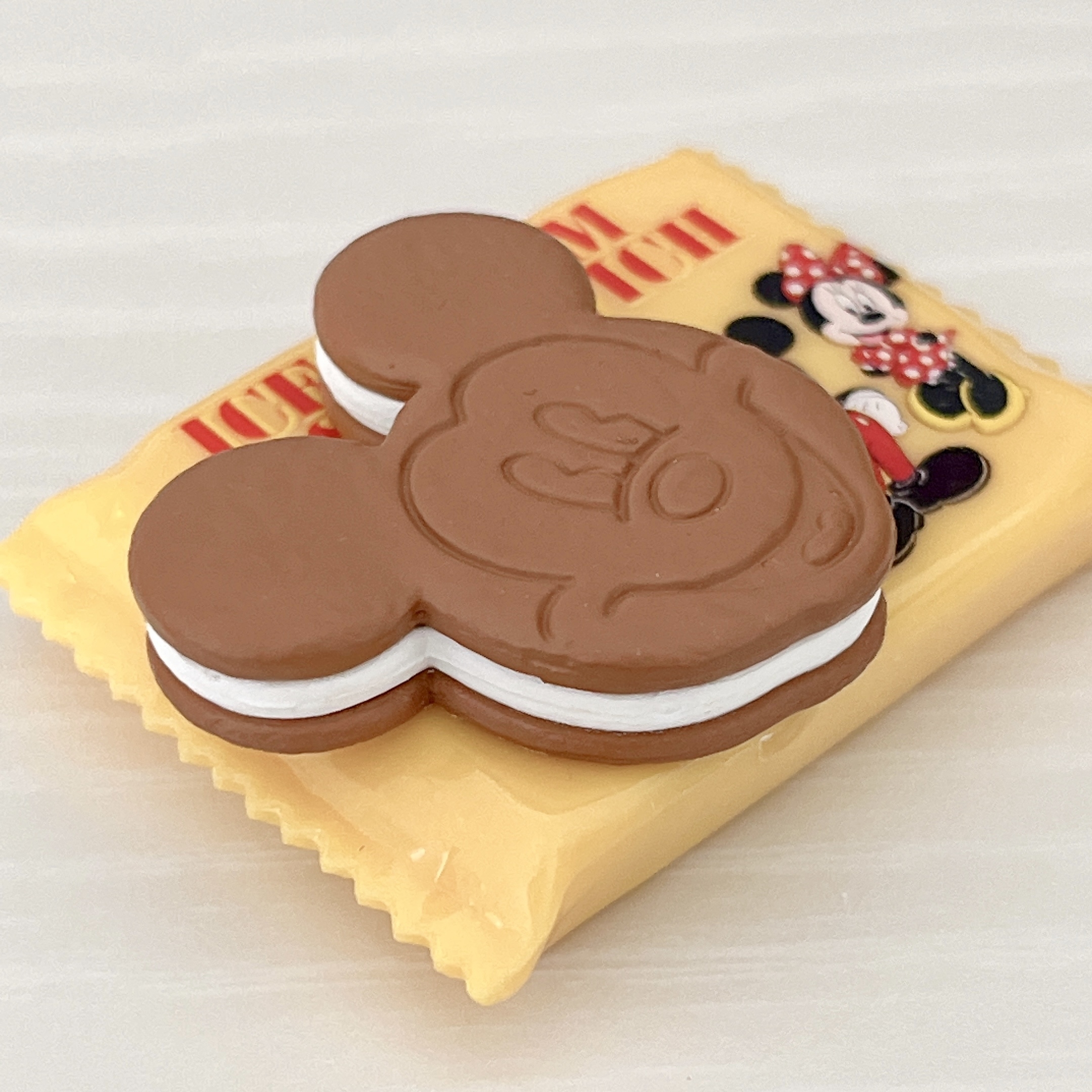 ディズニーランドのおすすめお土産「箸置き3個」