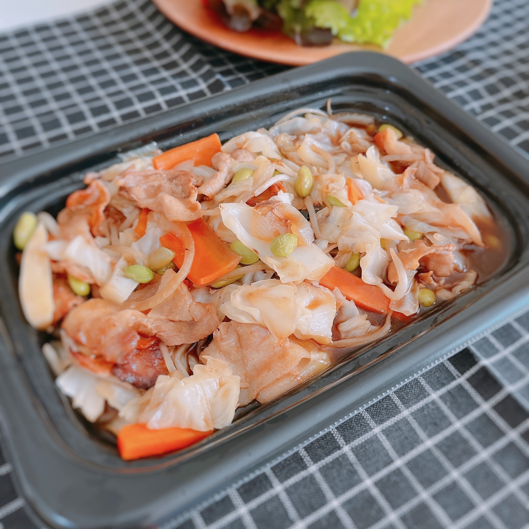 ほっともっとのおすすめ「ファミリー肉野菜炒め」