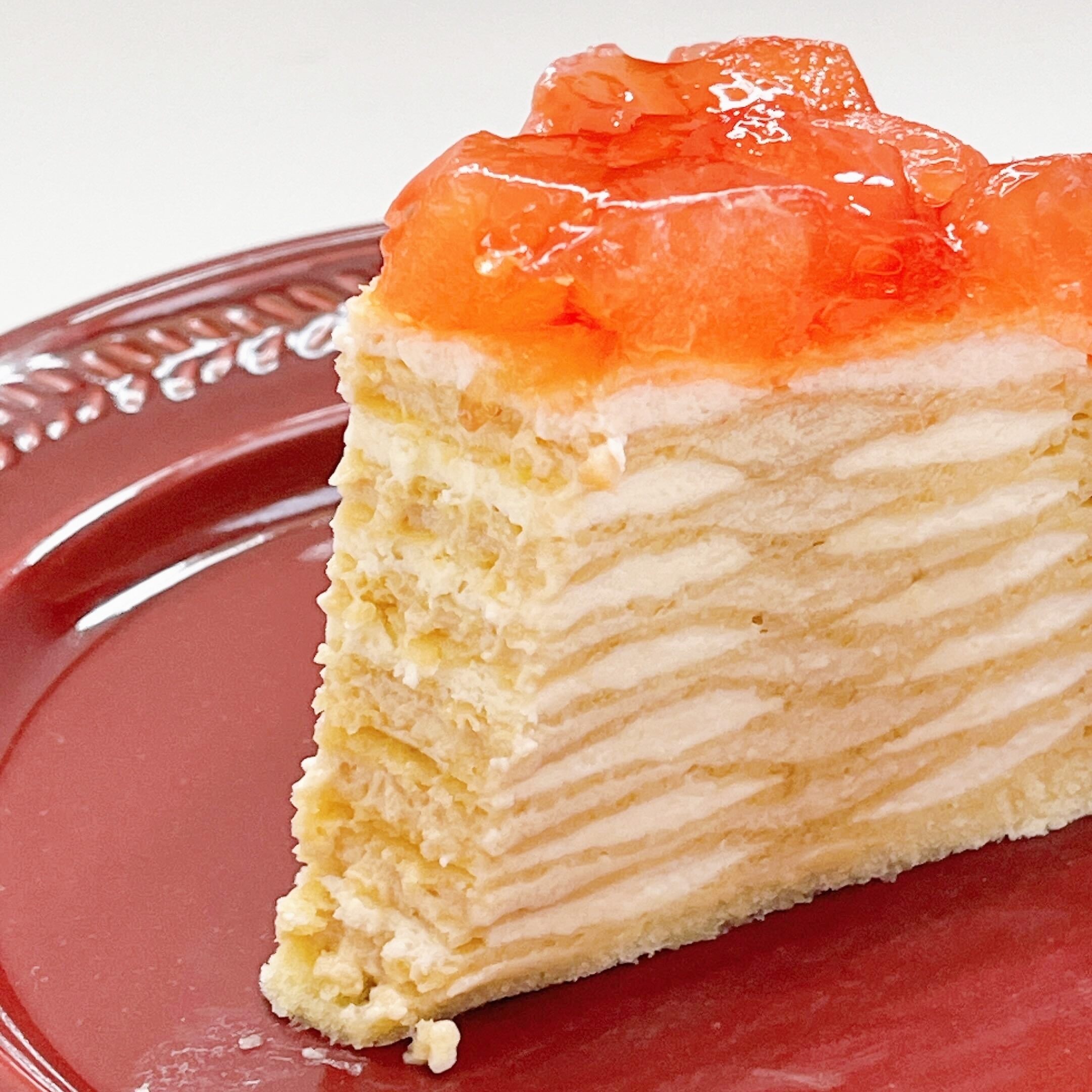 不二家(ふじや)のオススメのスイーツ「シナノドルチェとふじりんごのダブルミルクレープ」