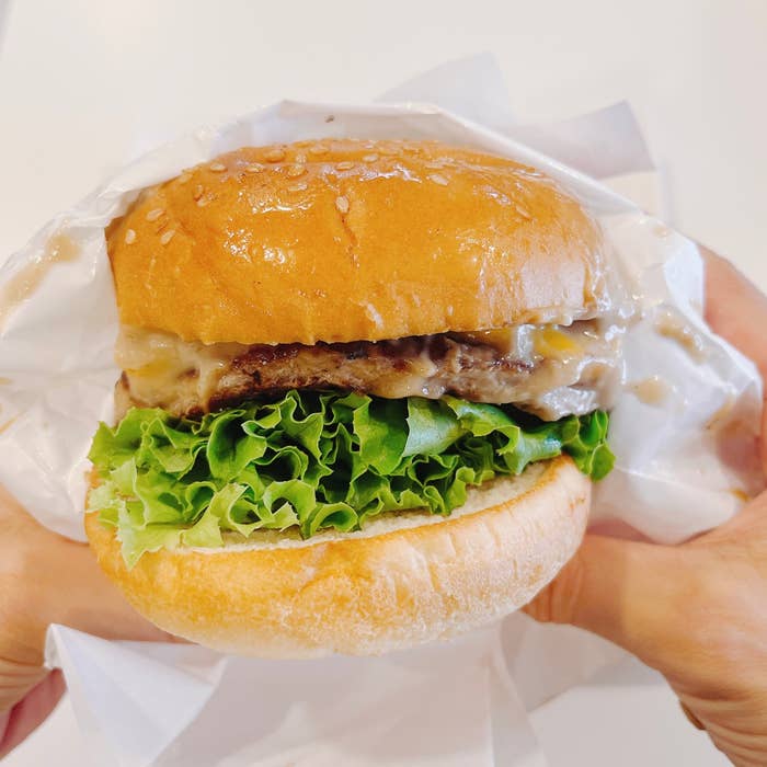 フレッシュネスバーガーのオススメのバーガー「マッシュルームチーズバーガー ～ポルチーニクリームソース～」