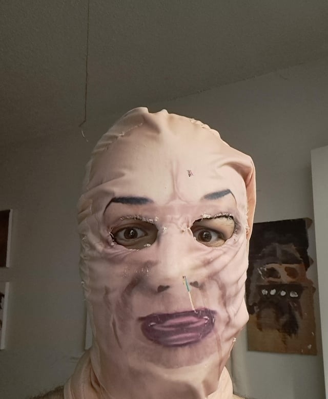 A scary mask