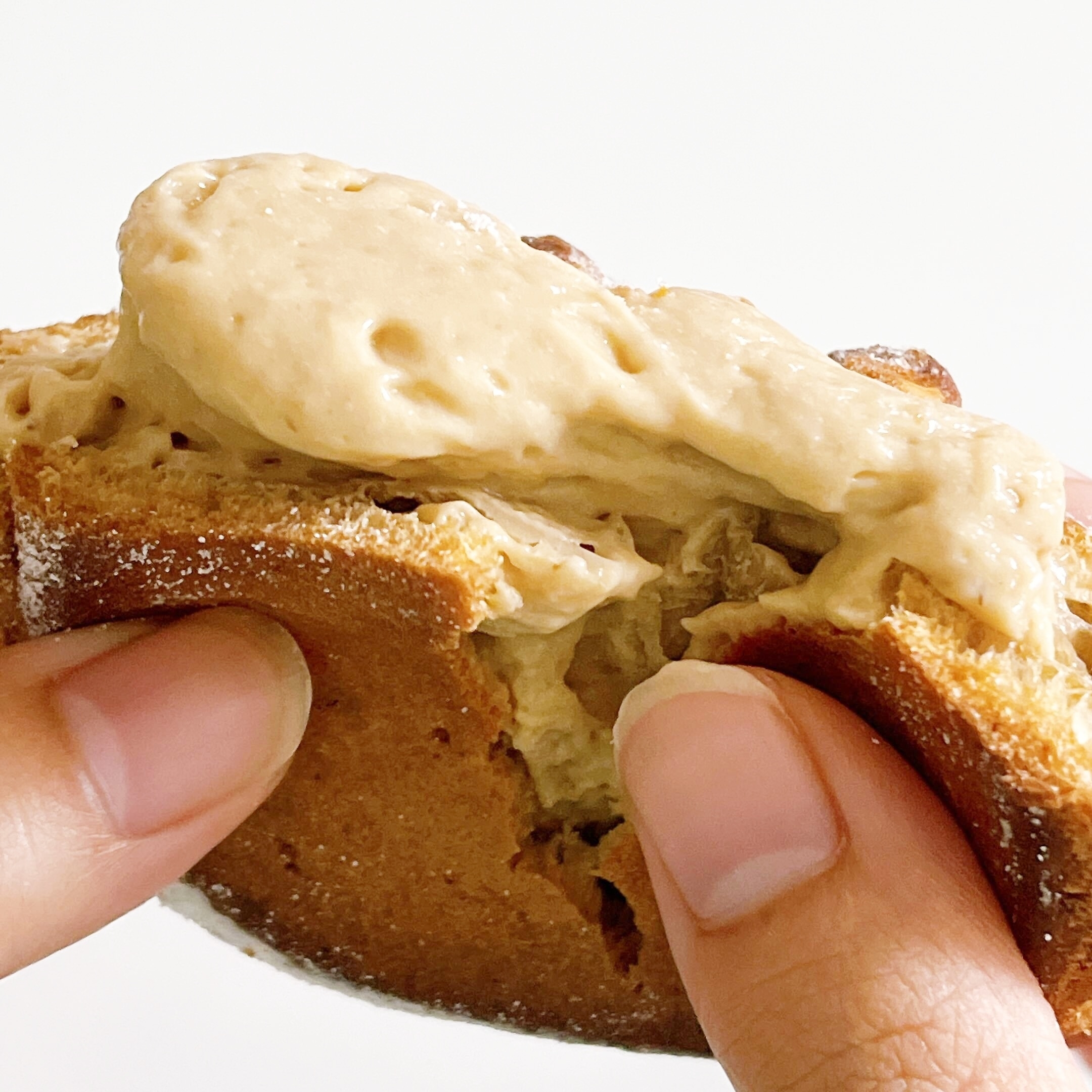 FamilyMart(ファミリーマート)のオススメのスイーツ「イタリア栗のマロンシュー」