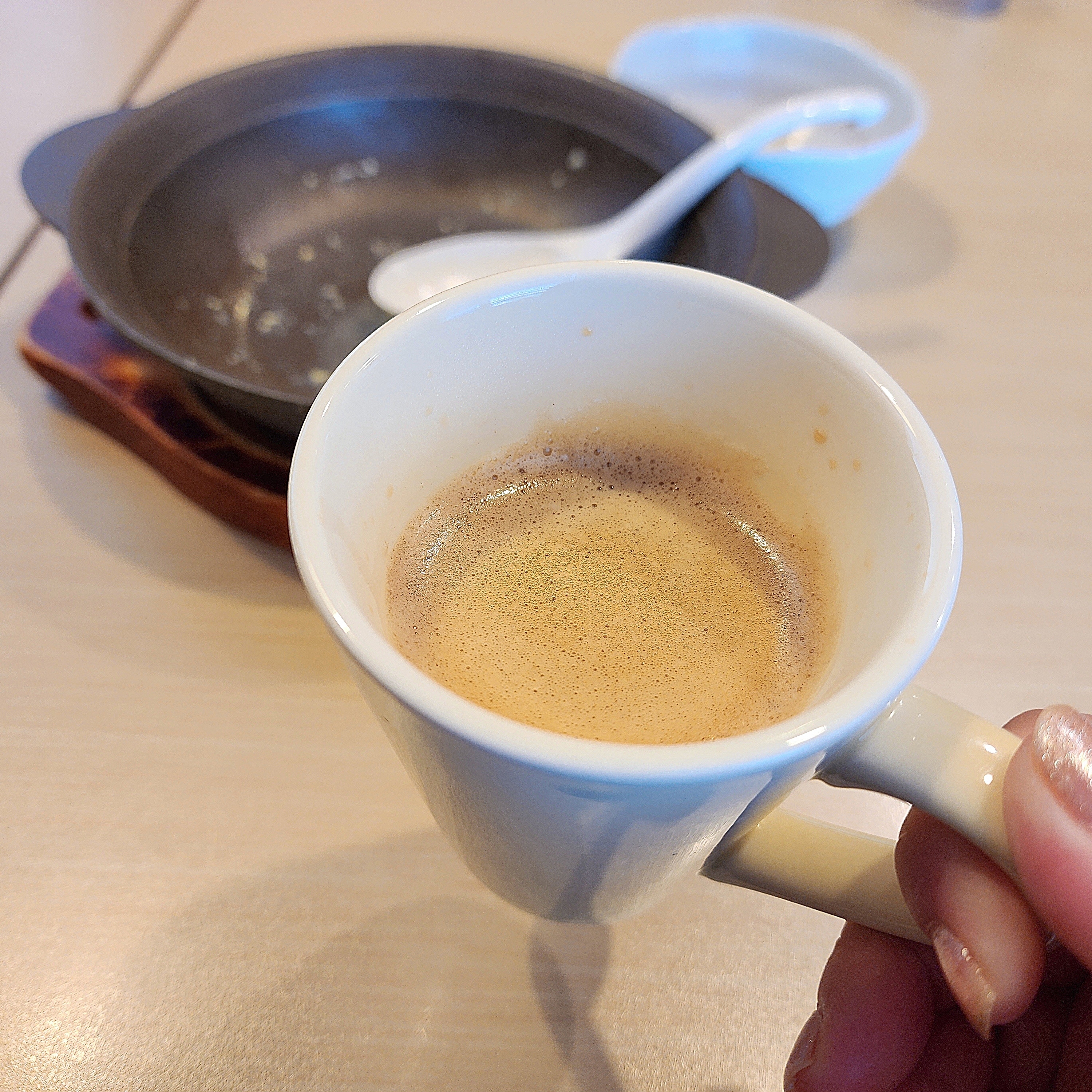 ガストのおすすめモーニング「しらすときのこの雑炊」