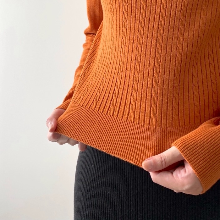 GUのオススメのトップス「レイヤードルックセーター（長袖）+E」