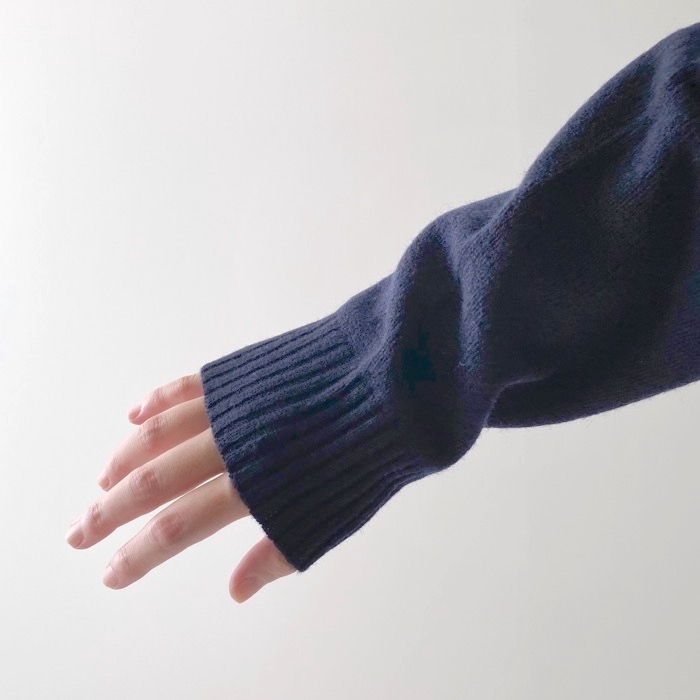 ユニクロのオススメのトップス「プレミアムラムクルーネックセーター(アーガイル・長袖)」