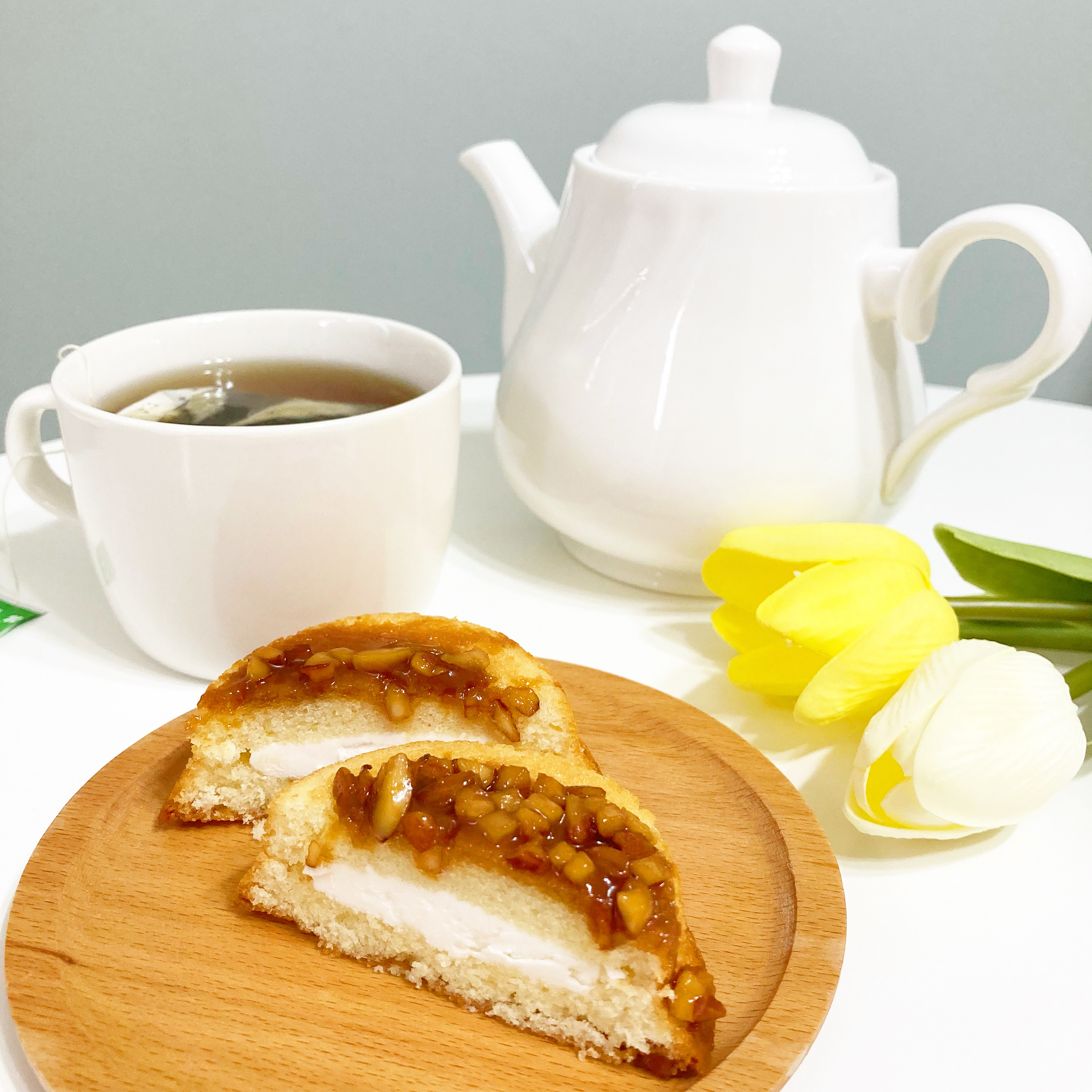 FamilyMart（ファミリーマート）の新商品スイーツ「キャラメル香るシフォンフィナンシェ」