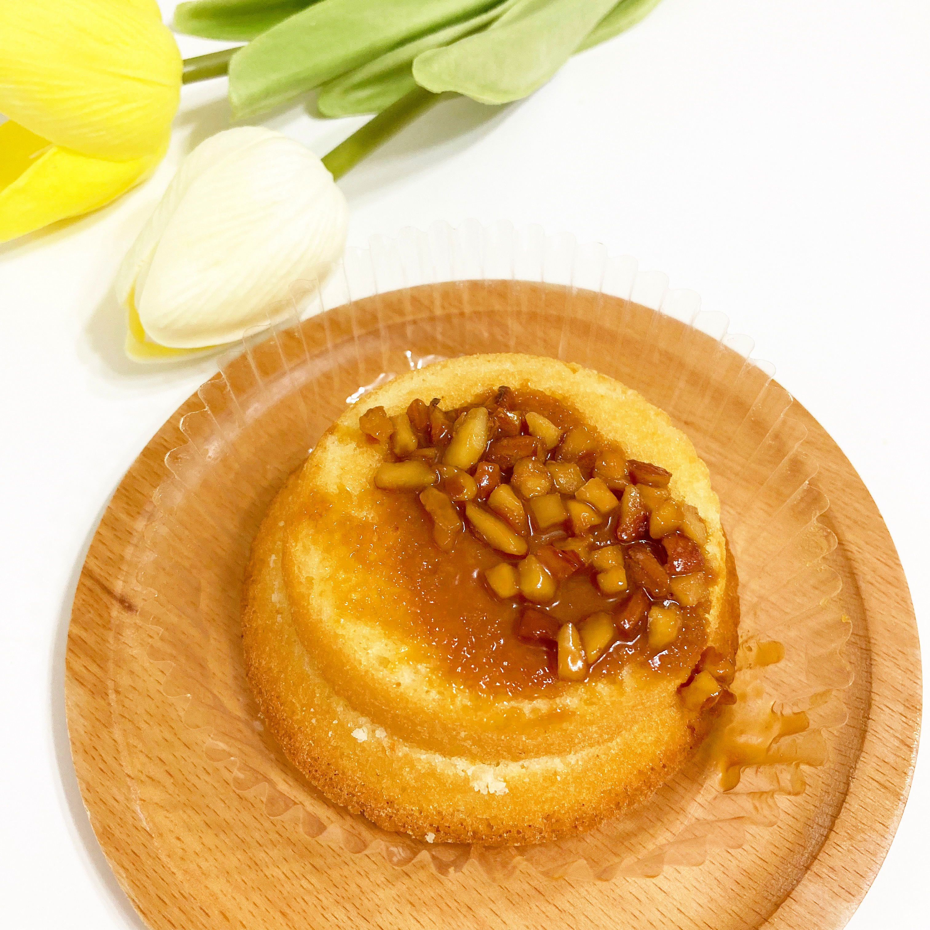 FamilyMart（ファミリーマート）の新商品スイーツ「キャラメル香るシフォンフィナンシェ」