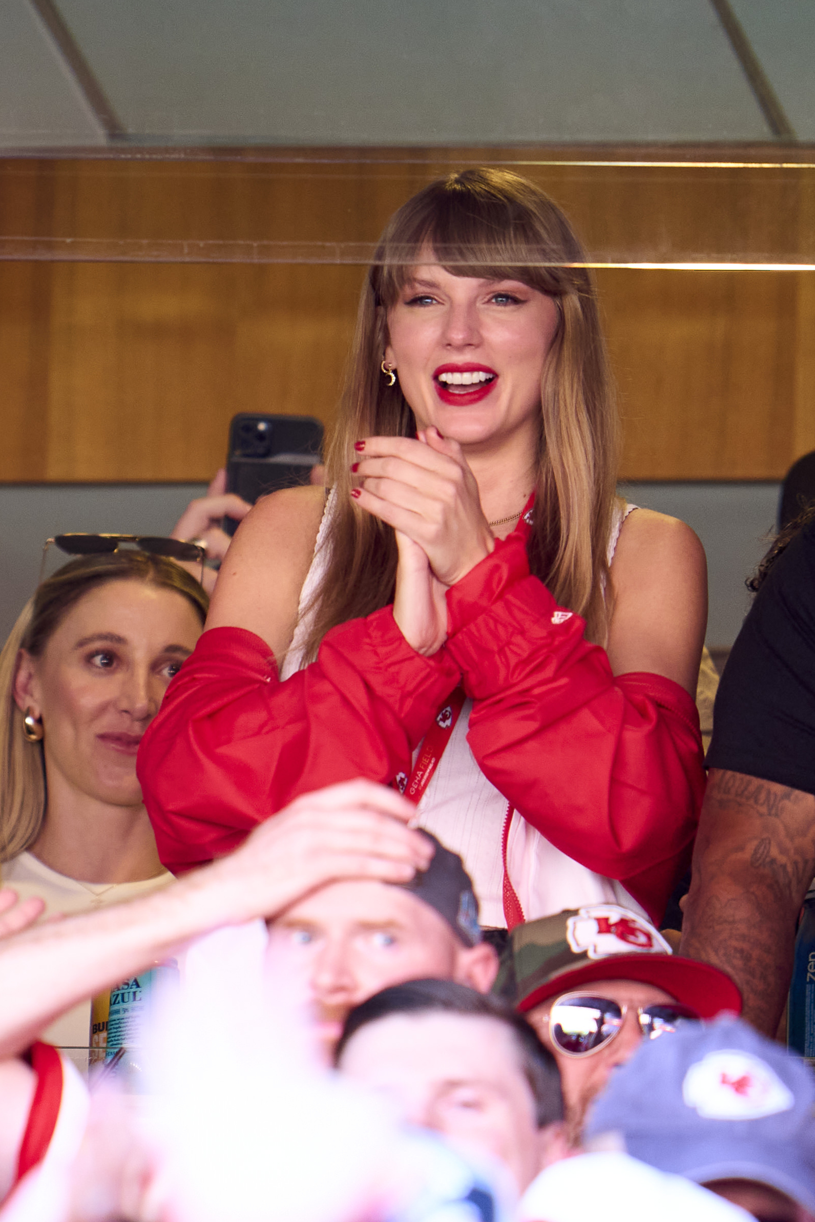 closeup of taylor cheering