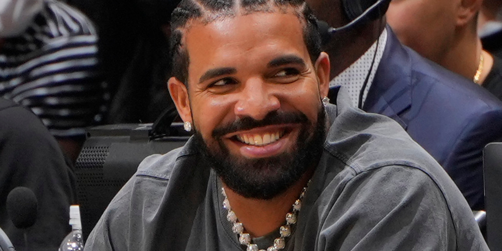 Drake's 'For All the Dogs': All the Direct Mentions, Subliminal Disses - Vimarsana News