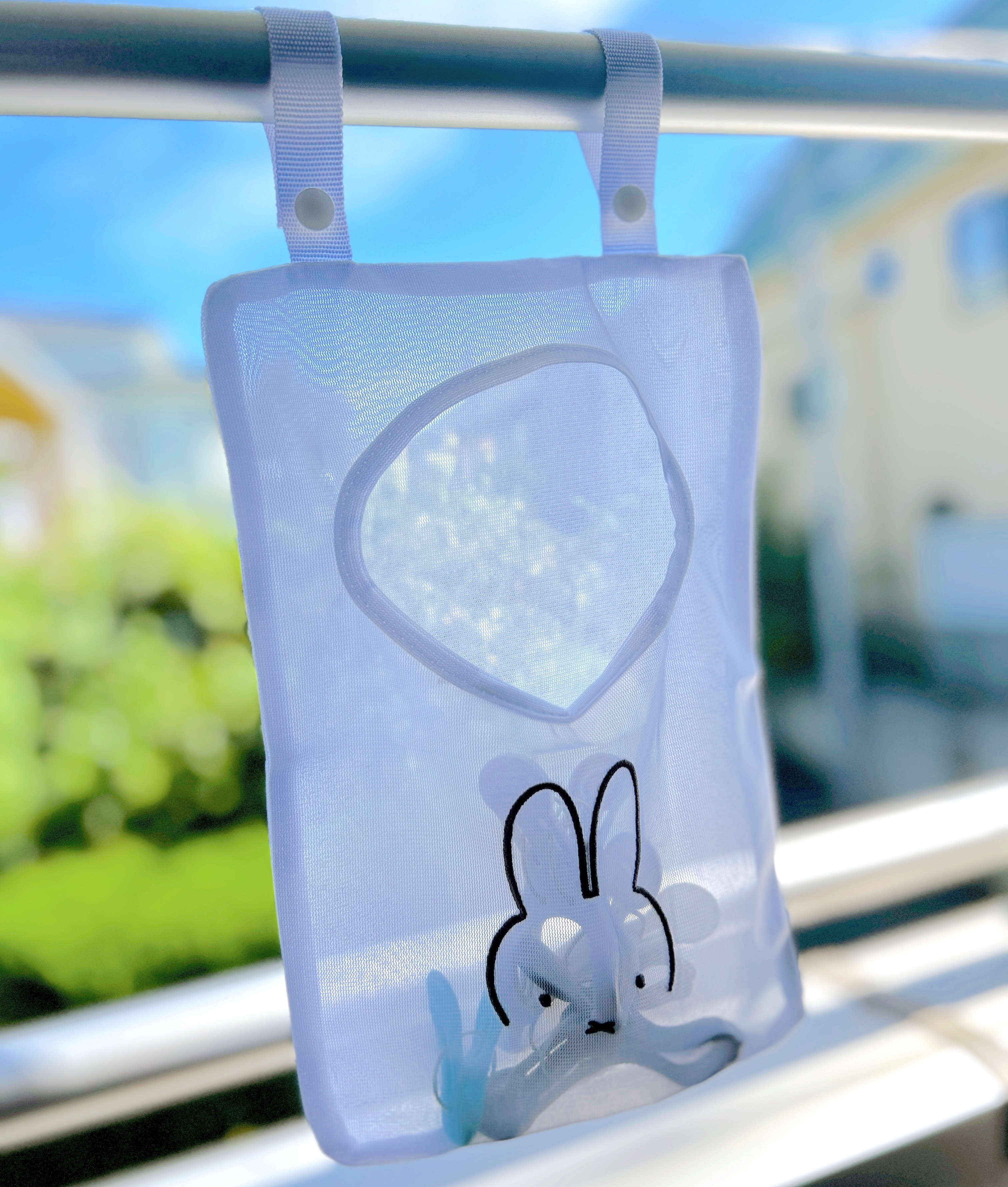 ニトリのおすすめ収納グッズ「miffy ミッフィー ピンチ収納バッグ（顔だけミッフィー）」