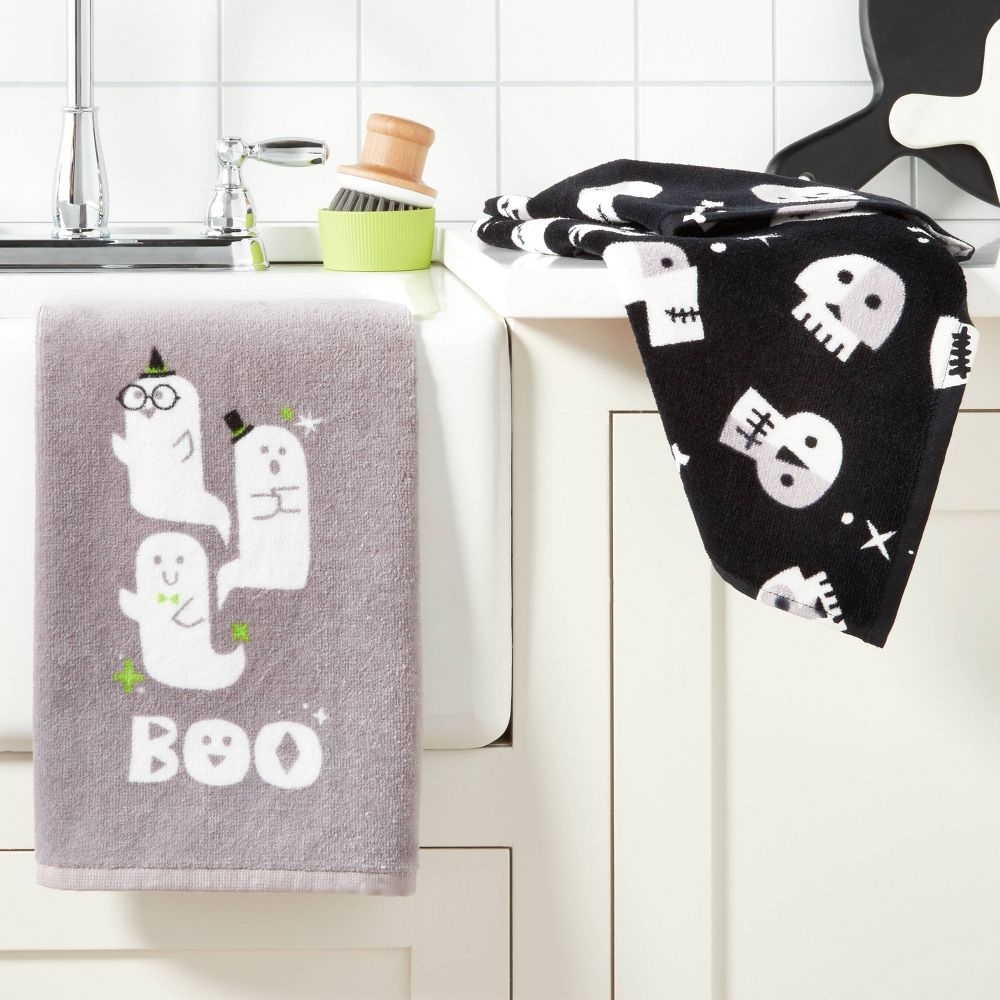 the kitchen towels