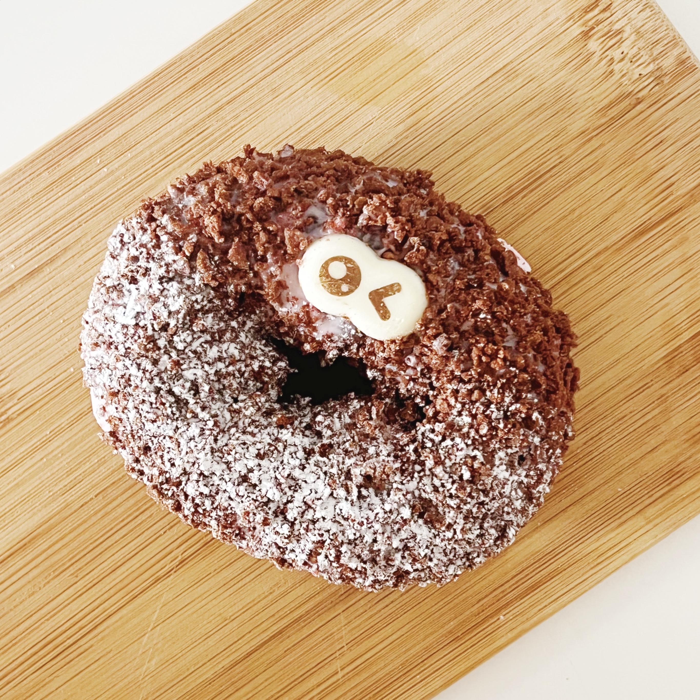 ミスタードーナツのおすすめのドーナツ「チョコザクウルフ」