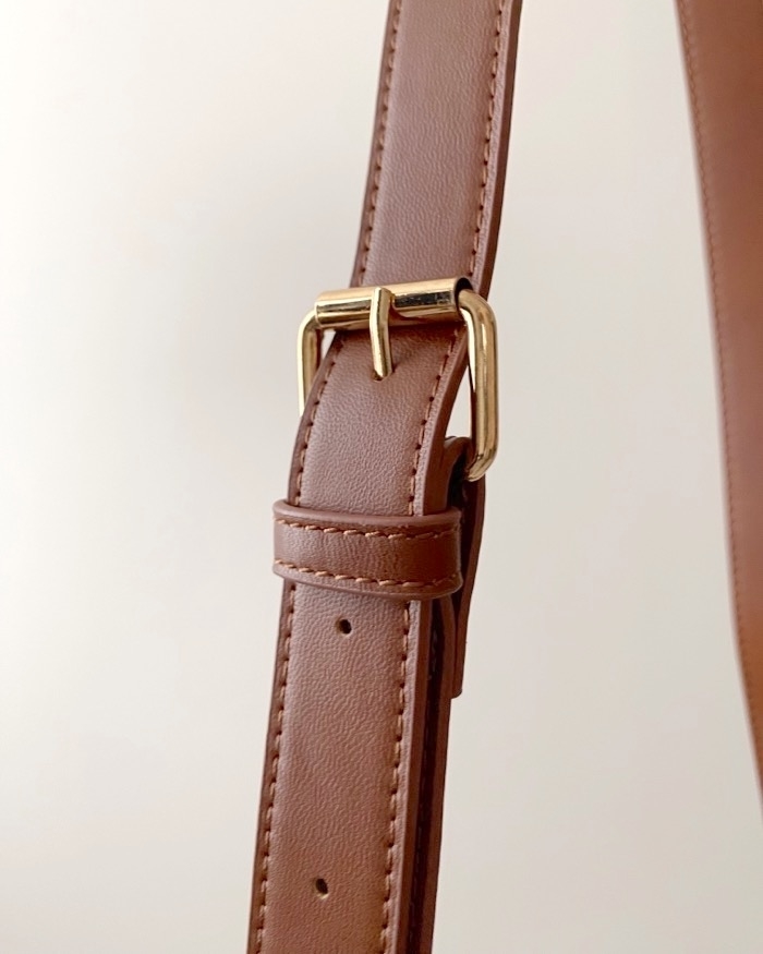 GUのオススメのバッグ「チェックショルダーバッグ」