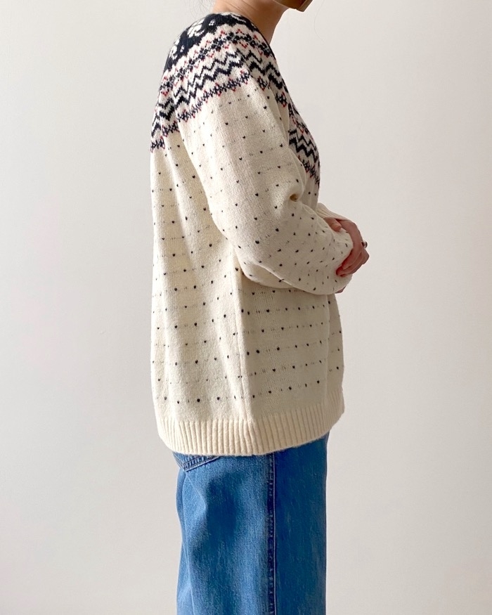 ユニクロのオススメのトップス「ジャカードクルーネックカーディガン（長袖）」