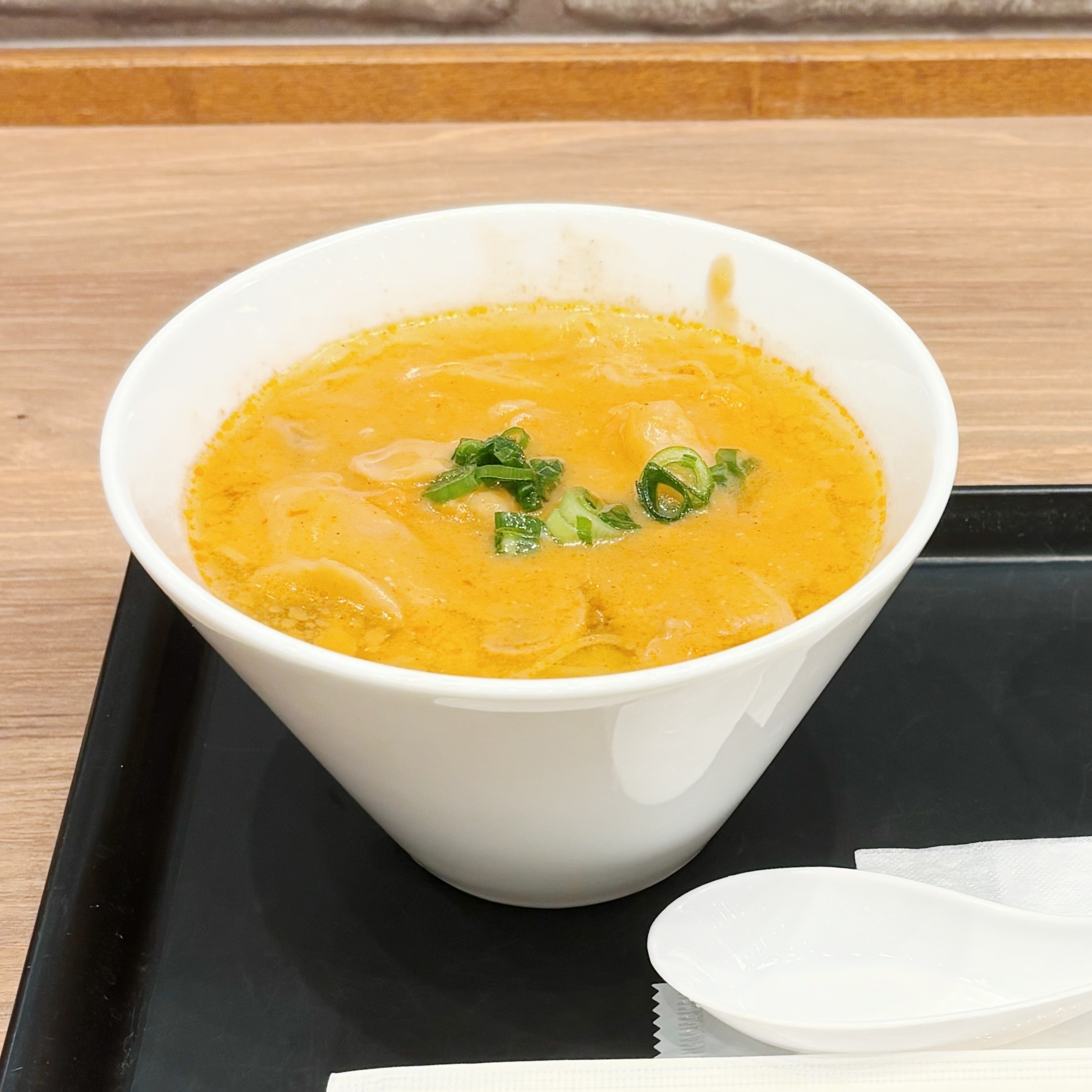 ミスタードーナツのおすすめのフード「世界のスープ麺 トムヤムクン」