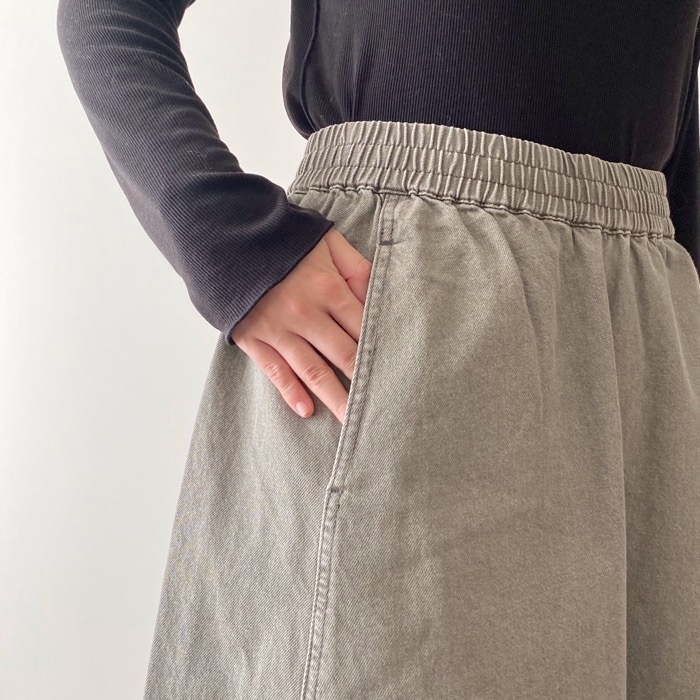 ユニクロのオススメのスカート「デニムイージースカート」