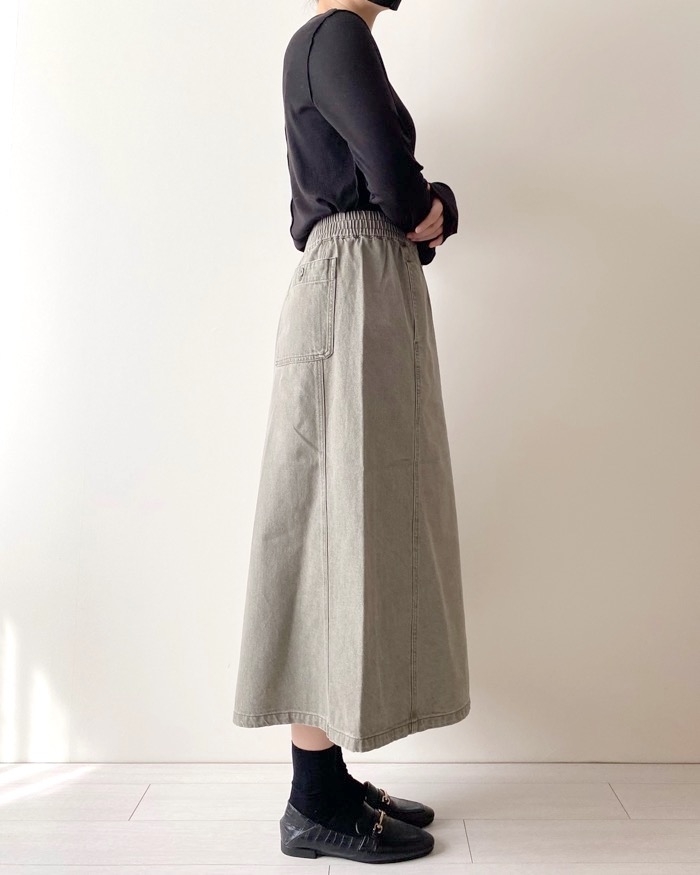ユニクロのオススメのスカート「デニムイージースカート」