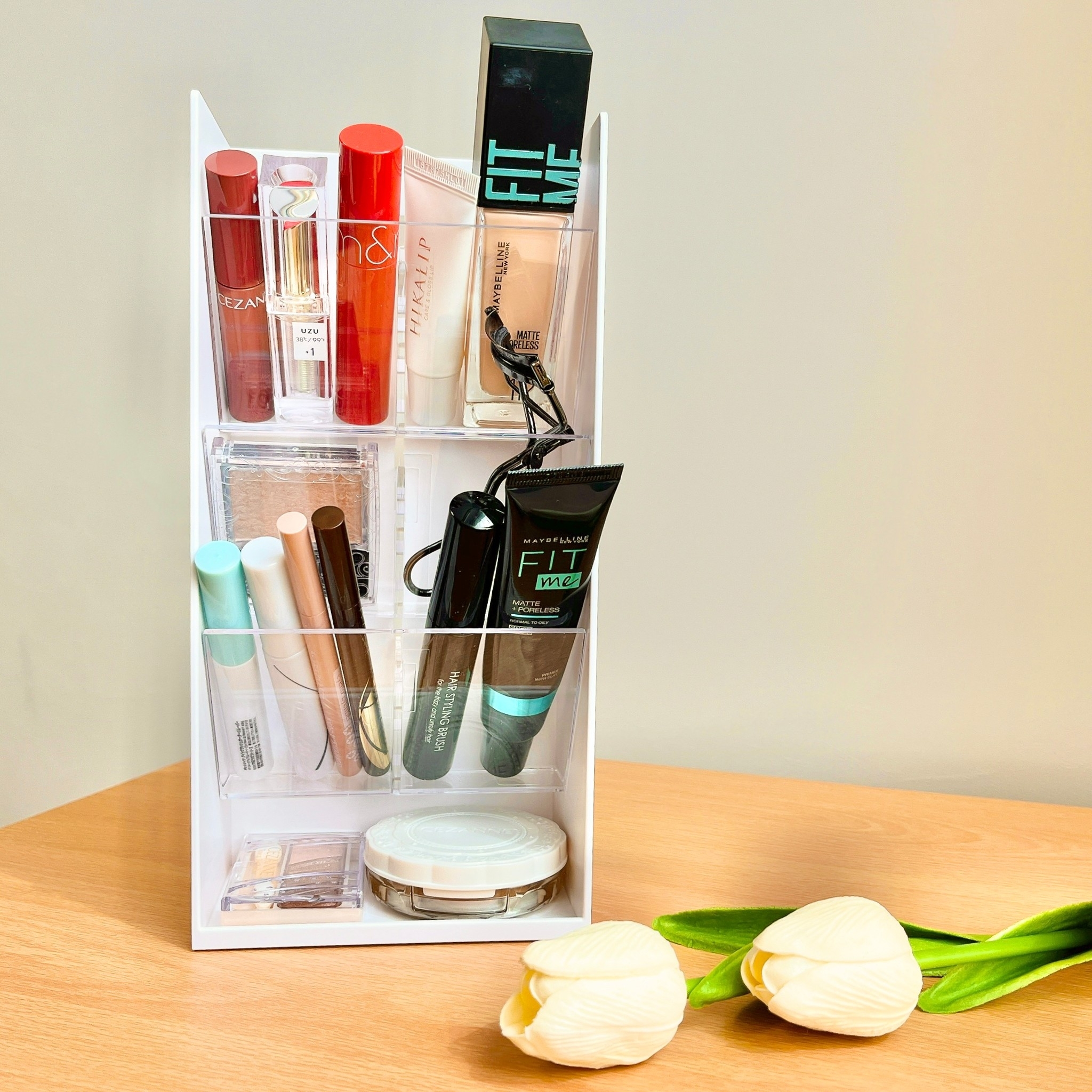 LOFT（ロフト）のオススメのグッズ「コスメ立体収納ケース 4段 ホワイト tower（タワー）」