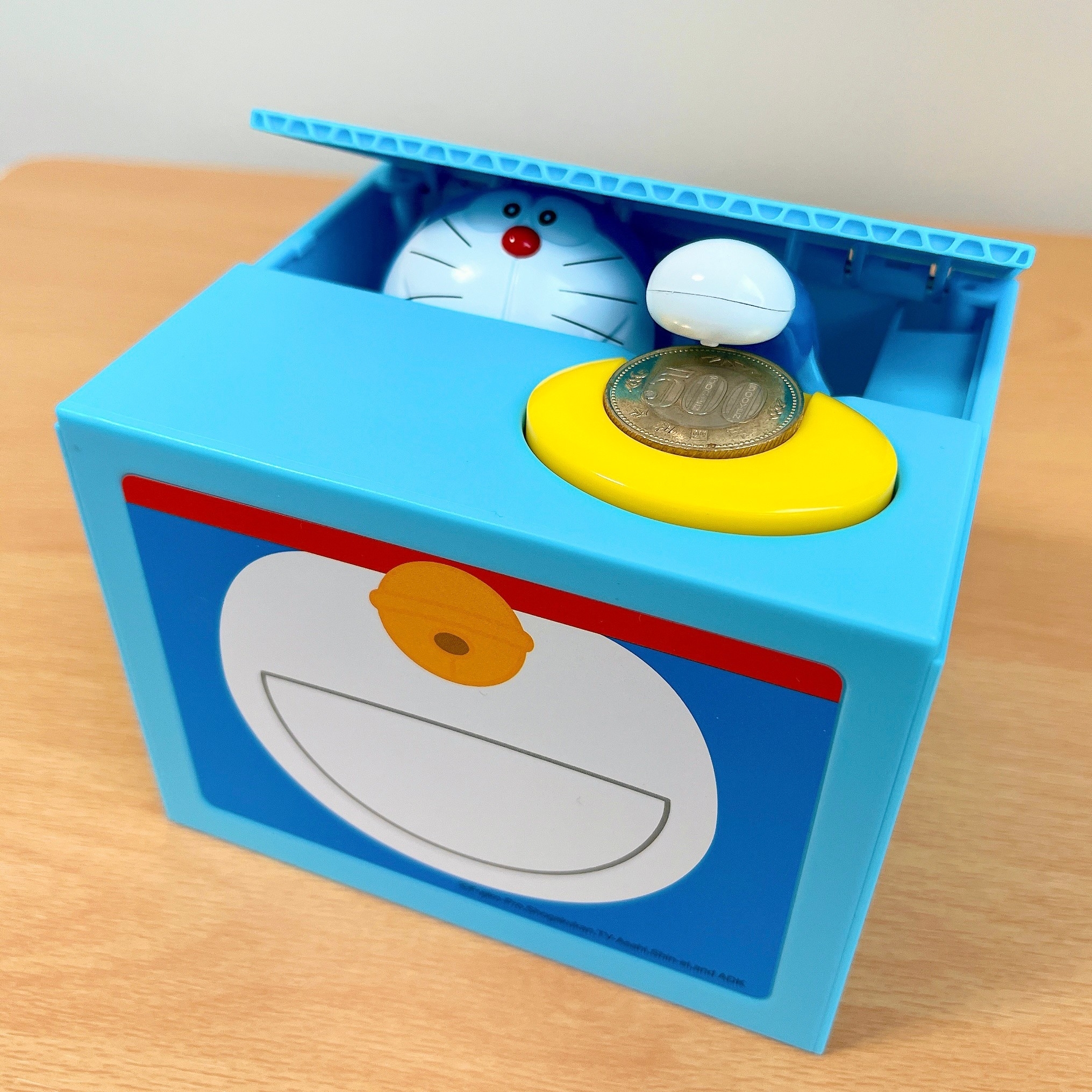 ドラえもんでっかい貯金箱 希少！！】ドラえもん でっかい貯金箱 yutaka ユタカ ビック