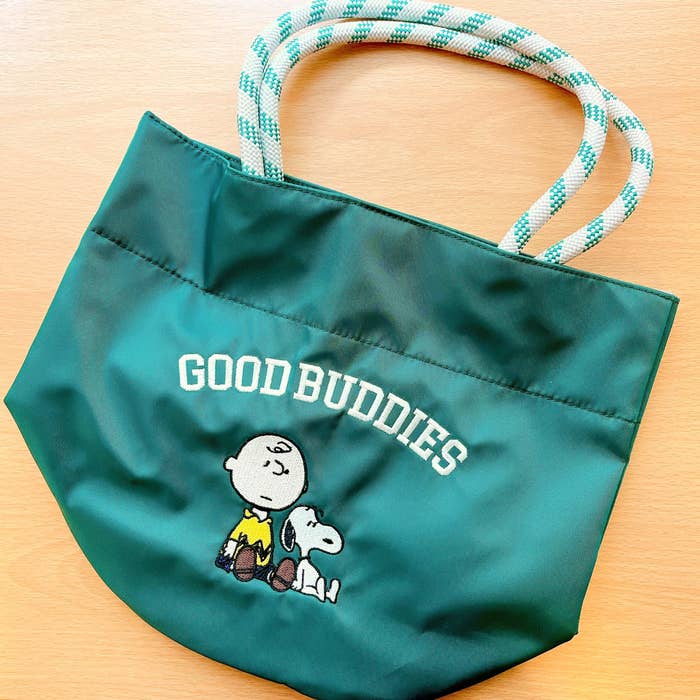 PLAZA(プラザ)のオススメのバッグ「スヌーピー PEANUTS カレッジトートバッグ」