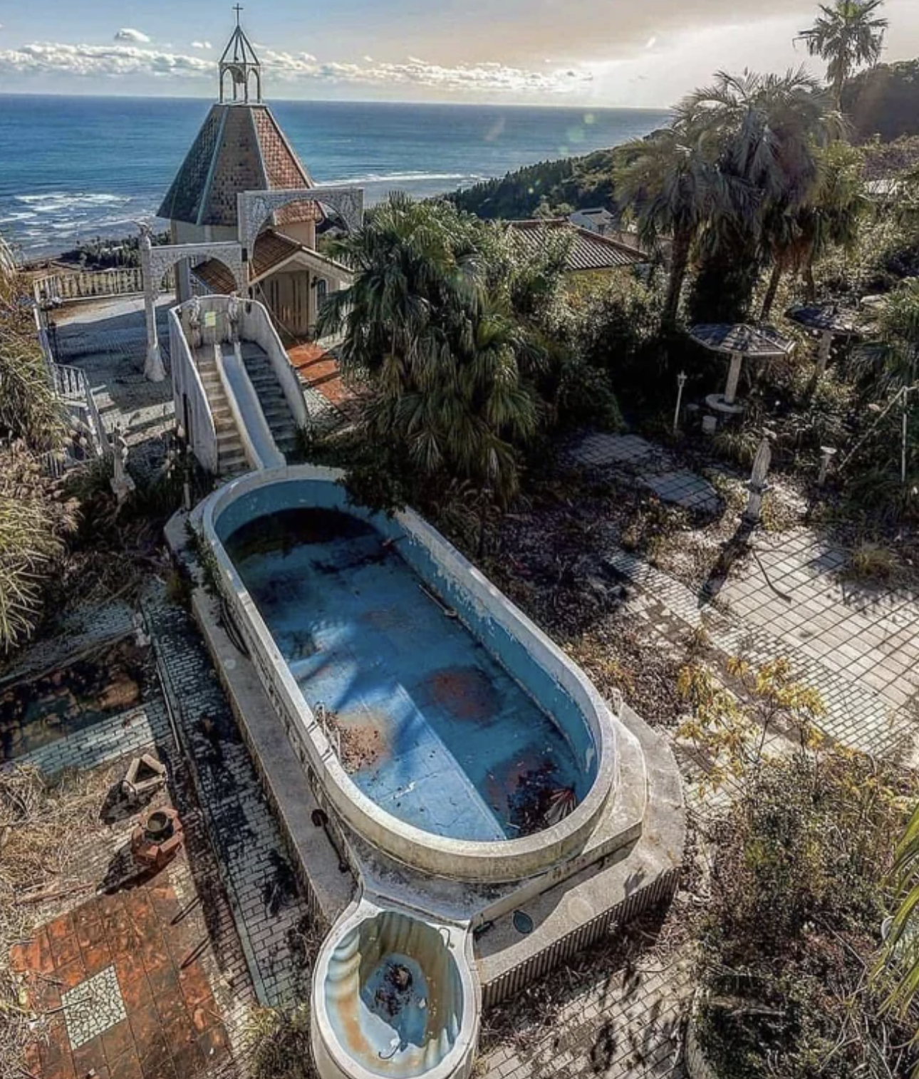 An abandoned resort