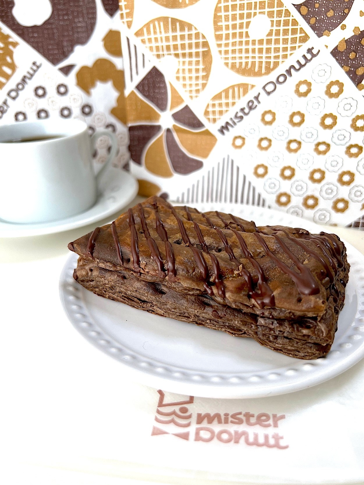 ミスタードーナツのオススメのスイーツ「濃厚チョコレートパイ」