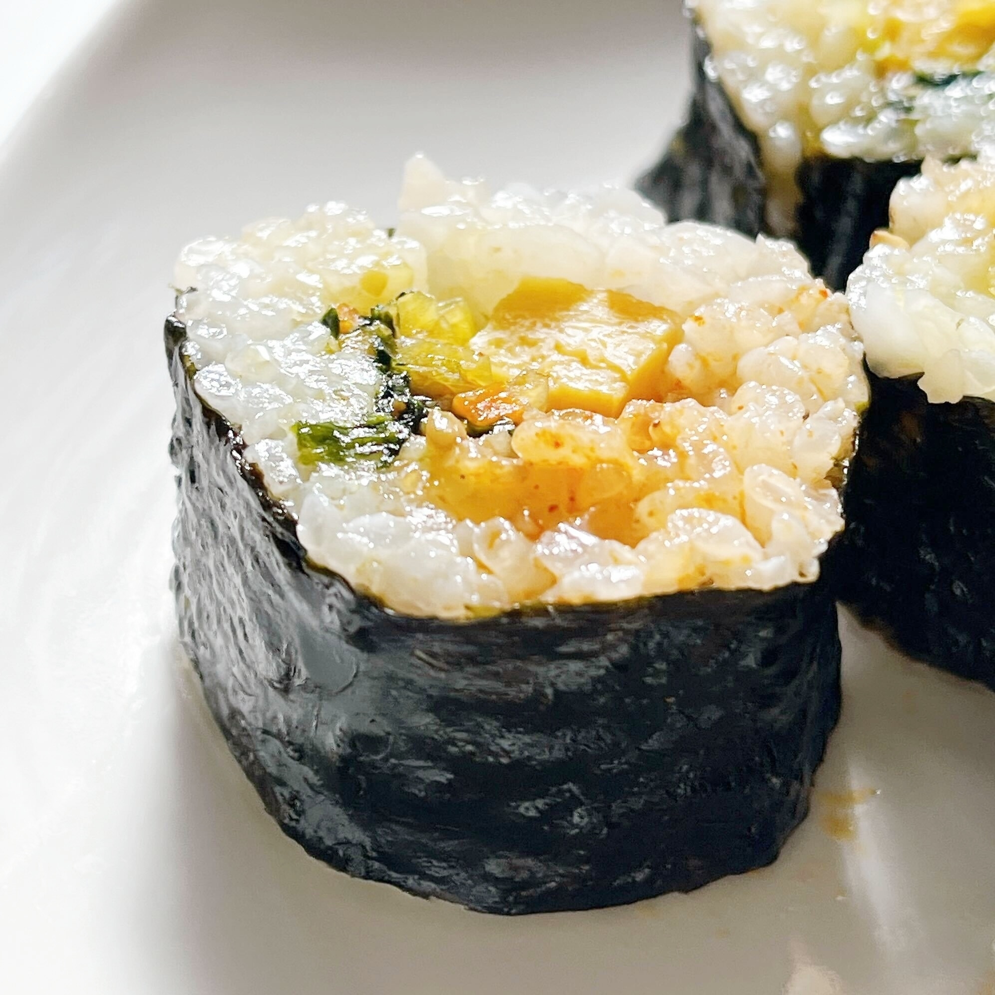 FamilyMart（ファミリーマート）のオススメの冷凍食品「ごま油香る！甘辛ソースの牛プルコギキンパ」