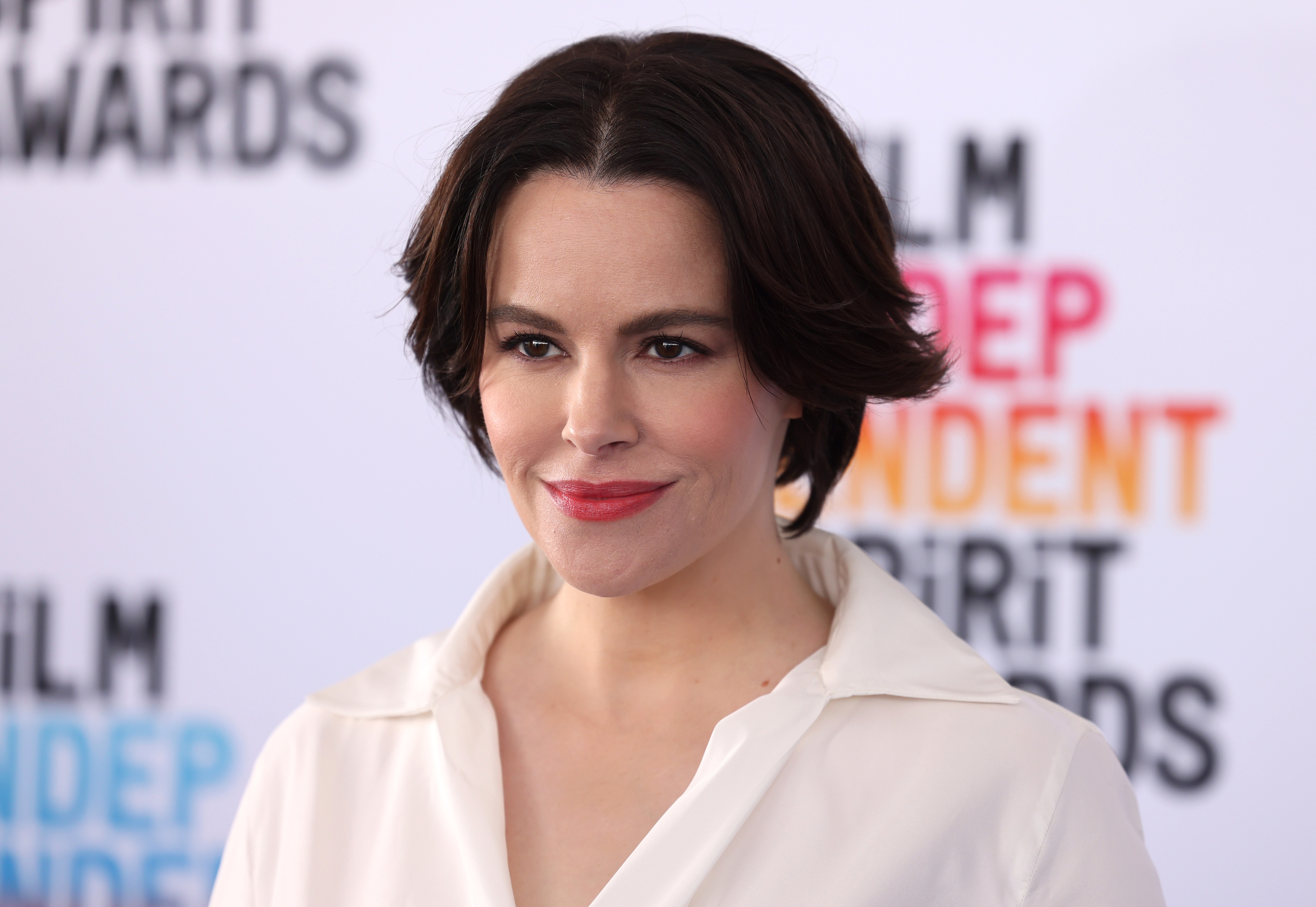 Closeup of Emily Hampshire on the red carpet