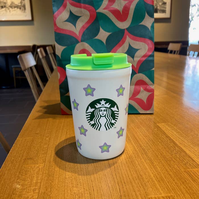 Starbucks Coffee(スターバックスコーヒー)のおすすめタンブラー「ホリデー2023ステンレスタンブラースター355ml」