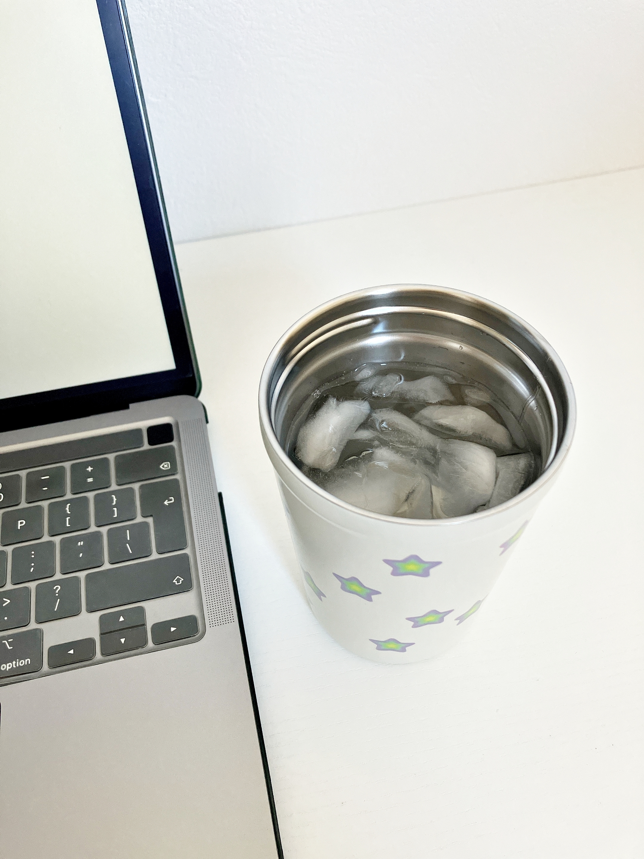 Starbucks Coffee(スターバックスコーヒー)のおすすめタンブラー「ホリデー2023ステンレスタンブラースター355ml」