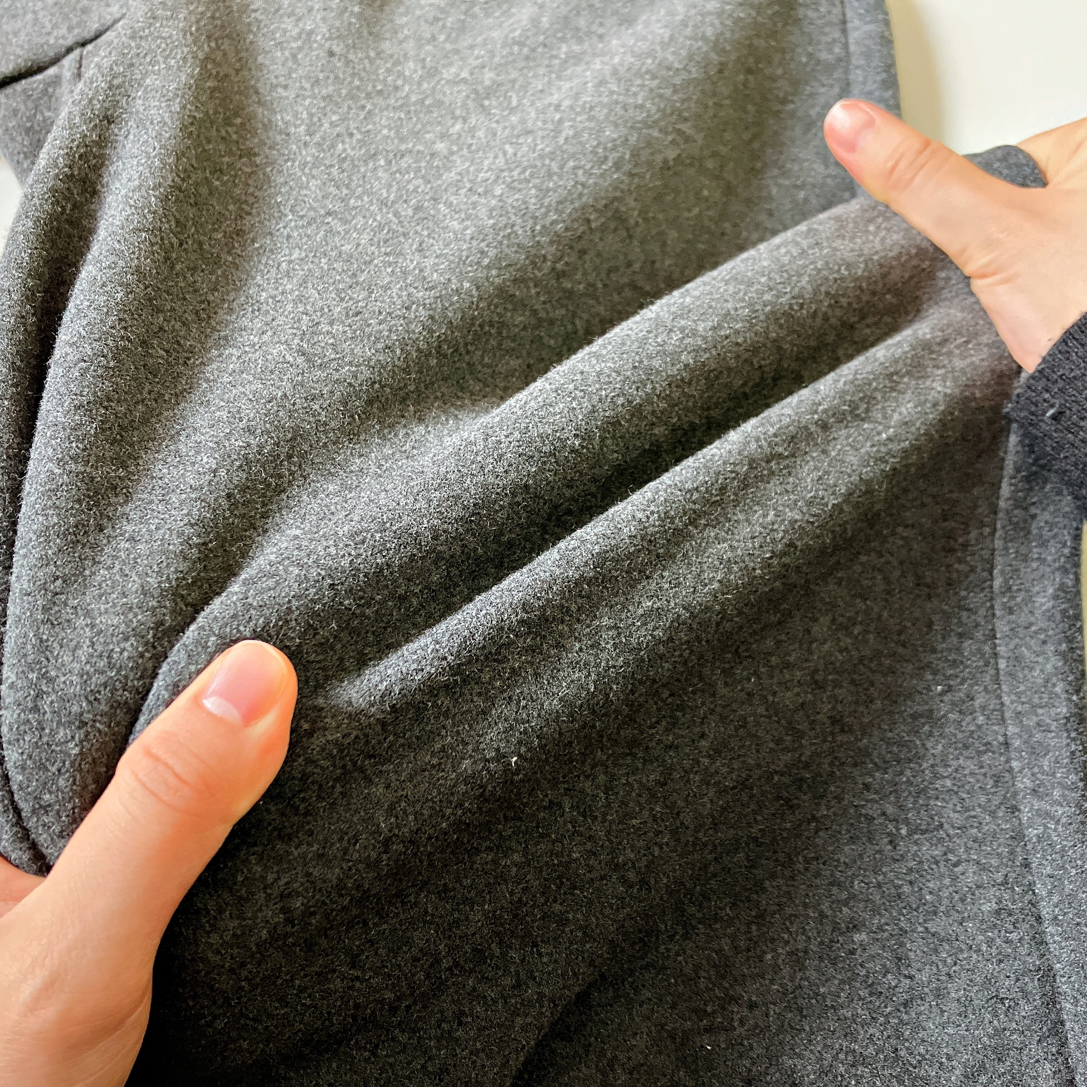 GU(ジーユー)のおすすめボトムス「ブラッシュドジャージーコクーンパンツQ」