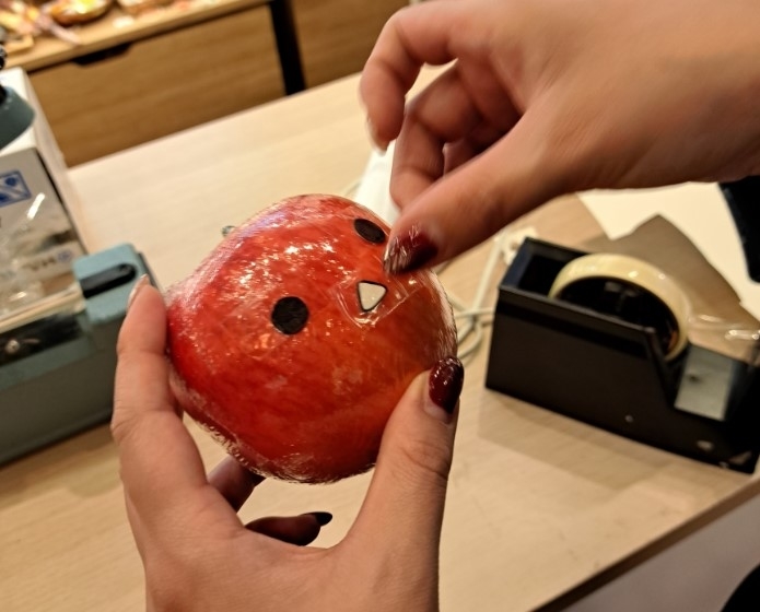 ©デザインポケット / BuzzFeed JAPAN リンゴ!