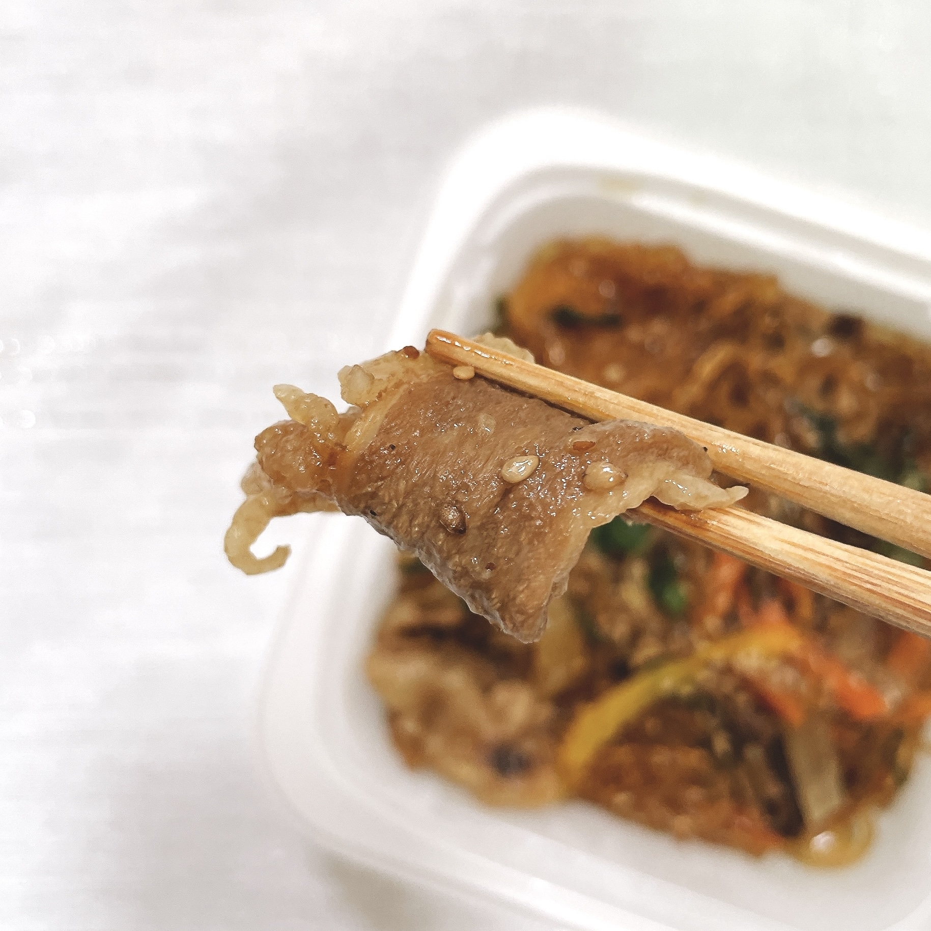 セブン-イレブンのオススメグルメ「チャプチェ 韓国風春雨炒め」