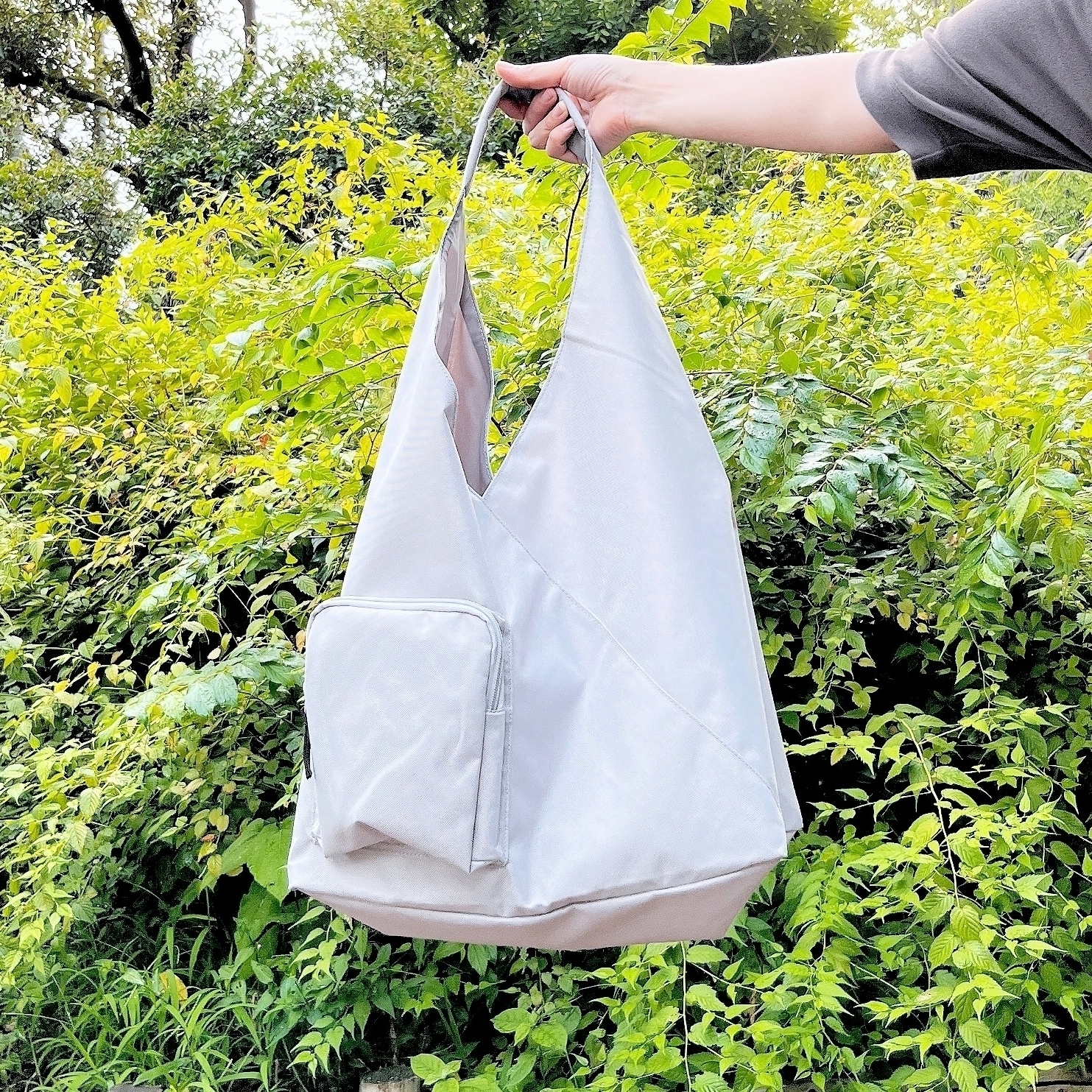 無印良品のオススメのバッグ「撥水ワンショルダーバッグ」