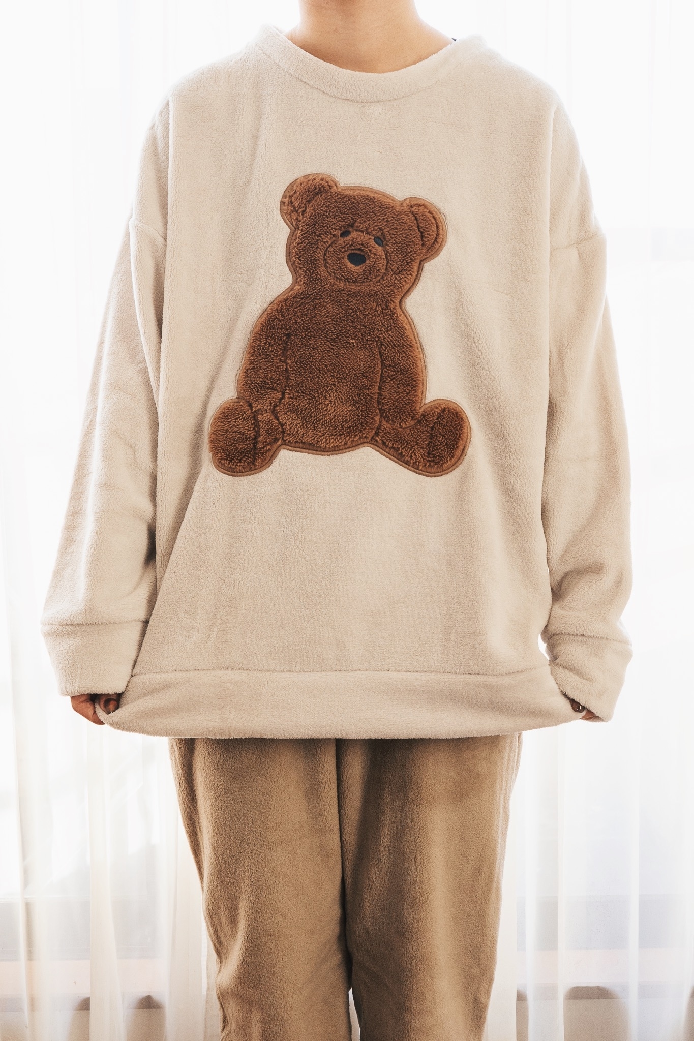 GUのオススメルームウェア「マシュマロフィールラウンジセット(ベア)(長袖&ロングパンツ)」