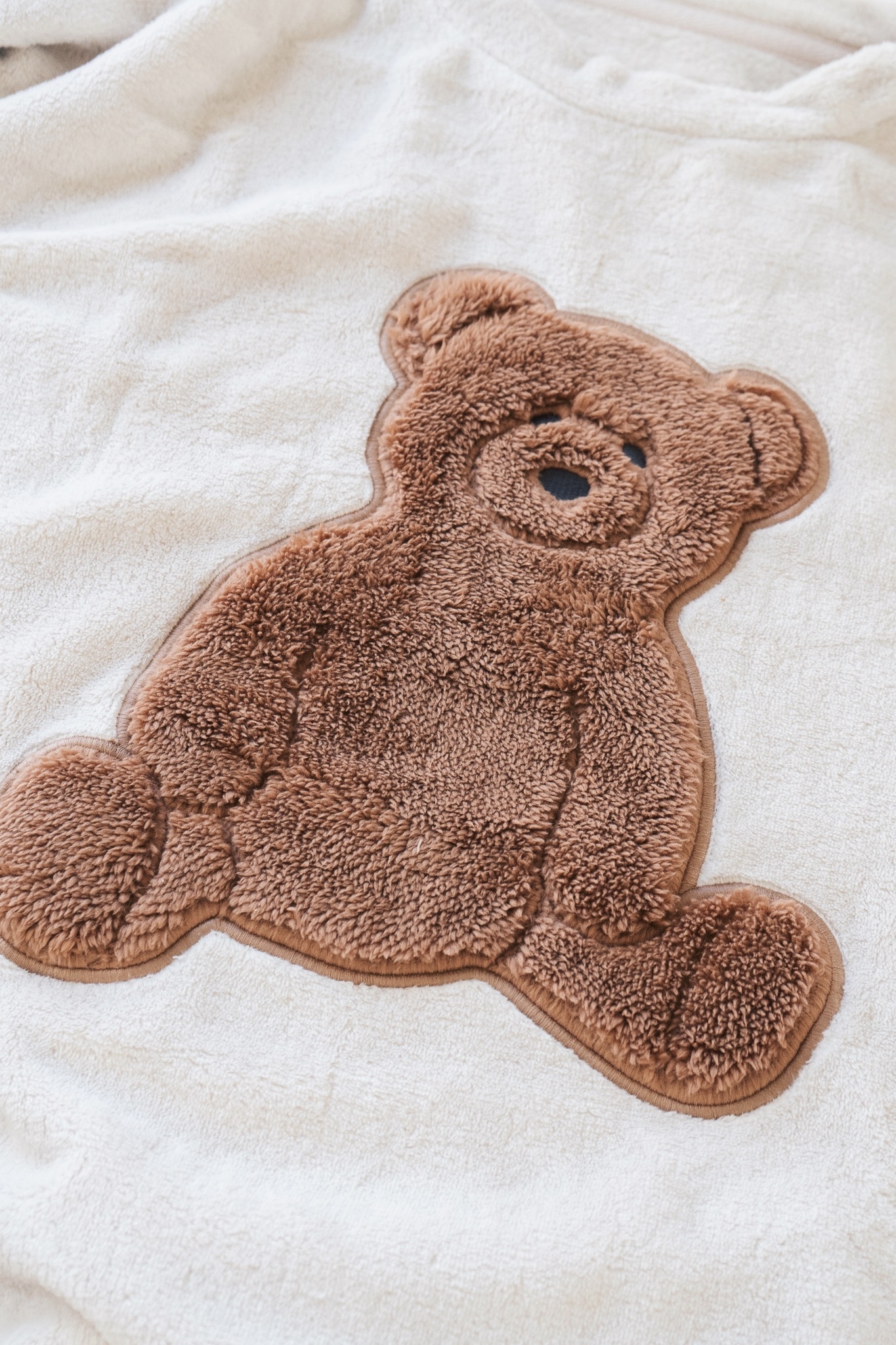 GUのオススメルームウェア「マシュマロフィールラウンジセット(ベア)(長袖&ロングパンツ)」