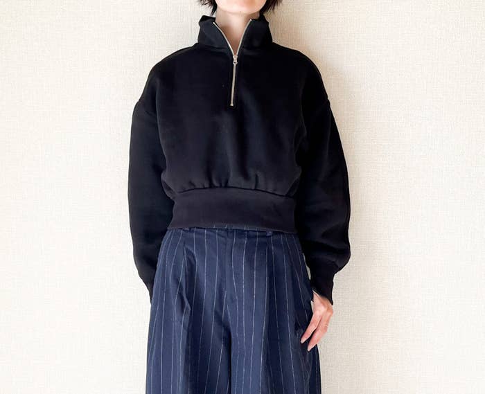 GU(ジーユー)のオススメのトップス「ヘビーウェイトスウェットショートハーフジッププルオーバー(長袖)」
