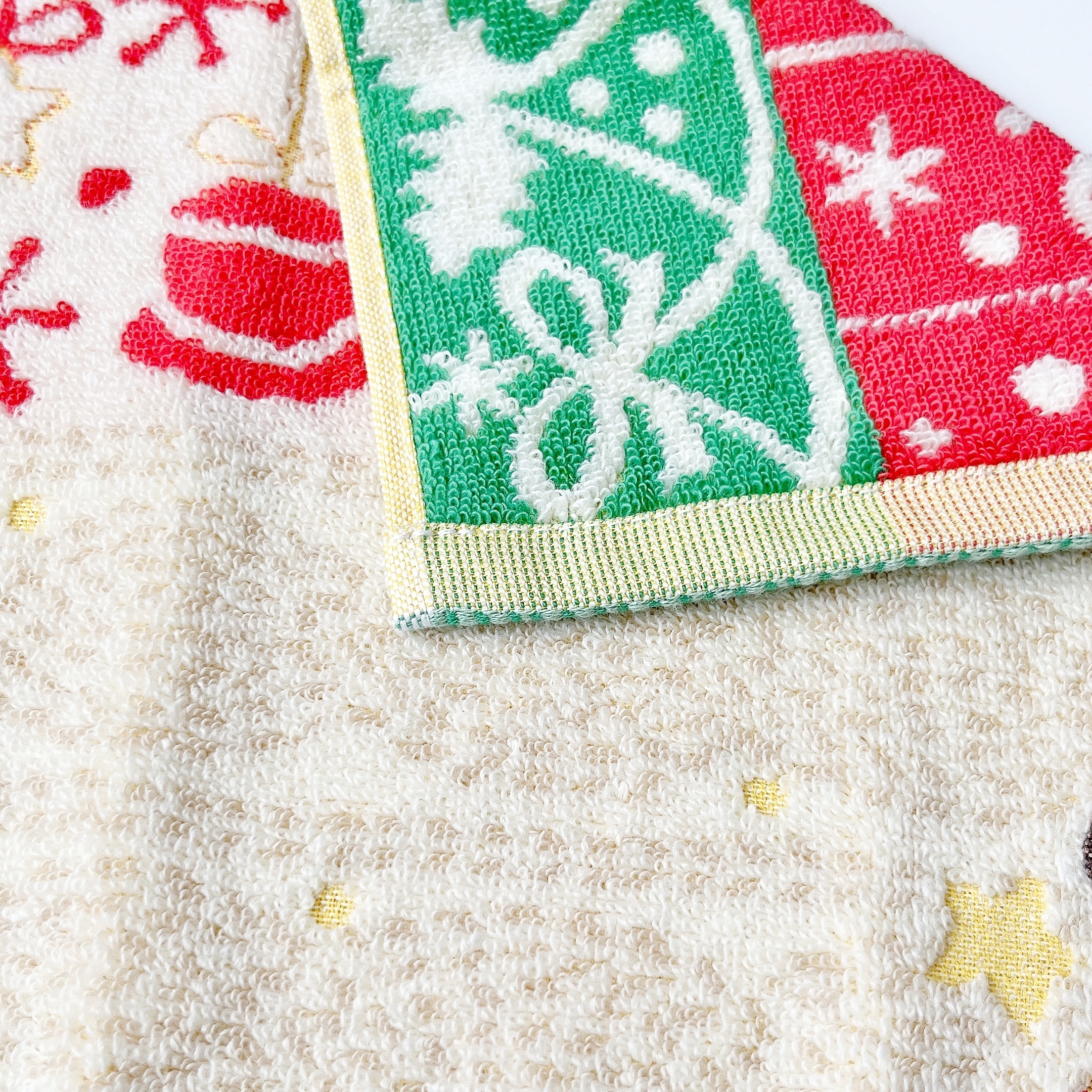 ディズニーランドのおすすめお土産「ミニタオルセット」