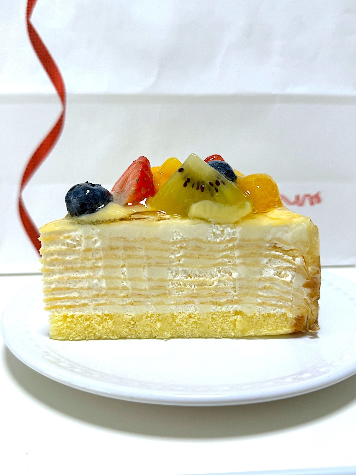 コージーコーナーのオススメのスイーツ「贅沢フルーツのミルクレープ」