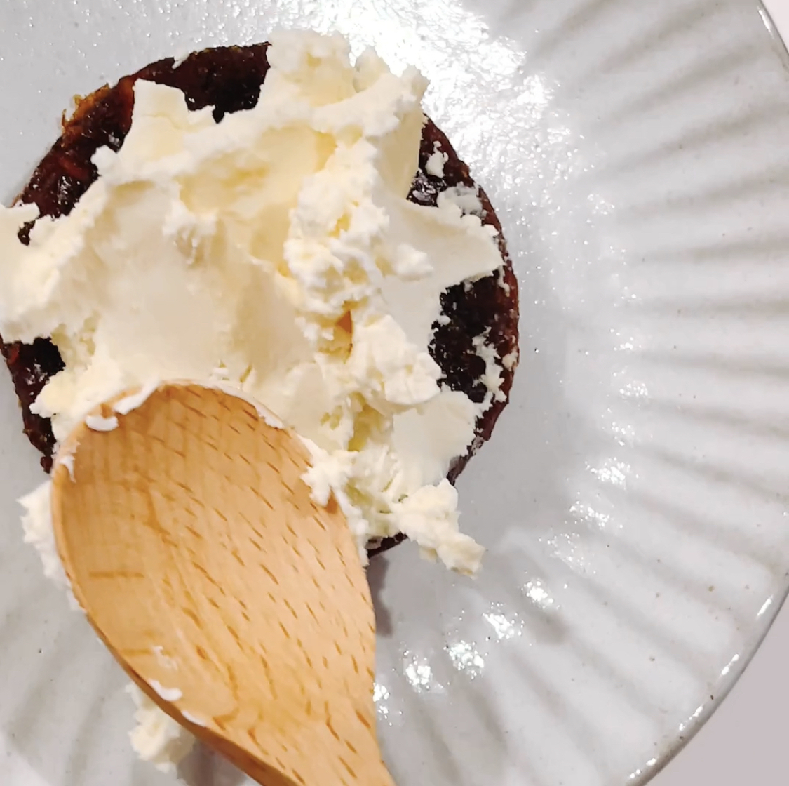 業務スーパーのおすすめフード「ナッツ&フルーツディスク」