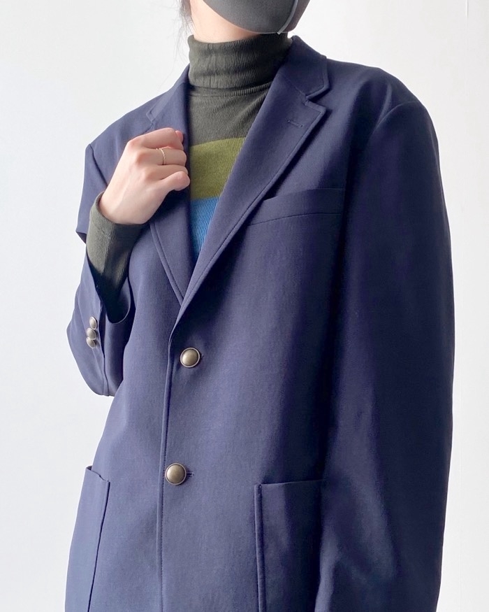 ユニクロのおすすめ「ヒートテックシームレスリブタートルネックT(極暖・長袖)」