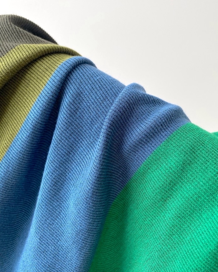 ユニクロのおすすめ「ヒートテックシームレスリブタートルネックT(極暖・長袖)」