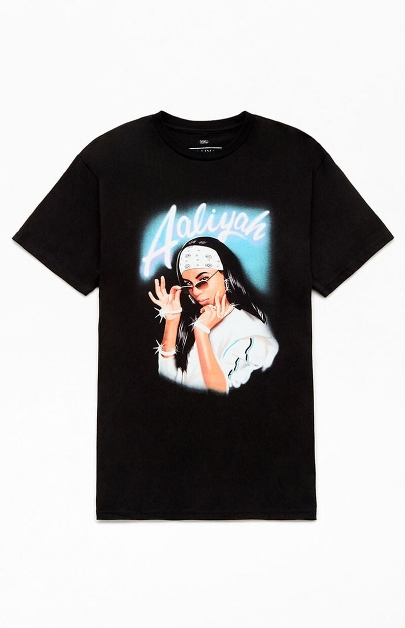 a black shirt with aaliyah on it