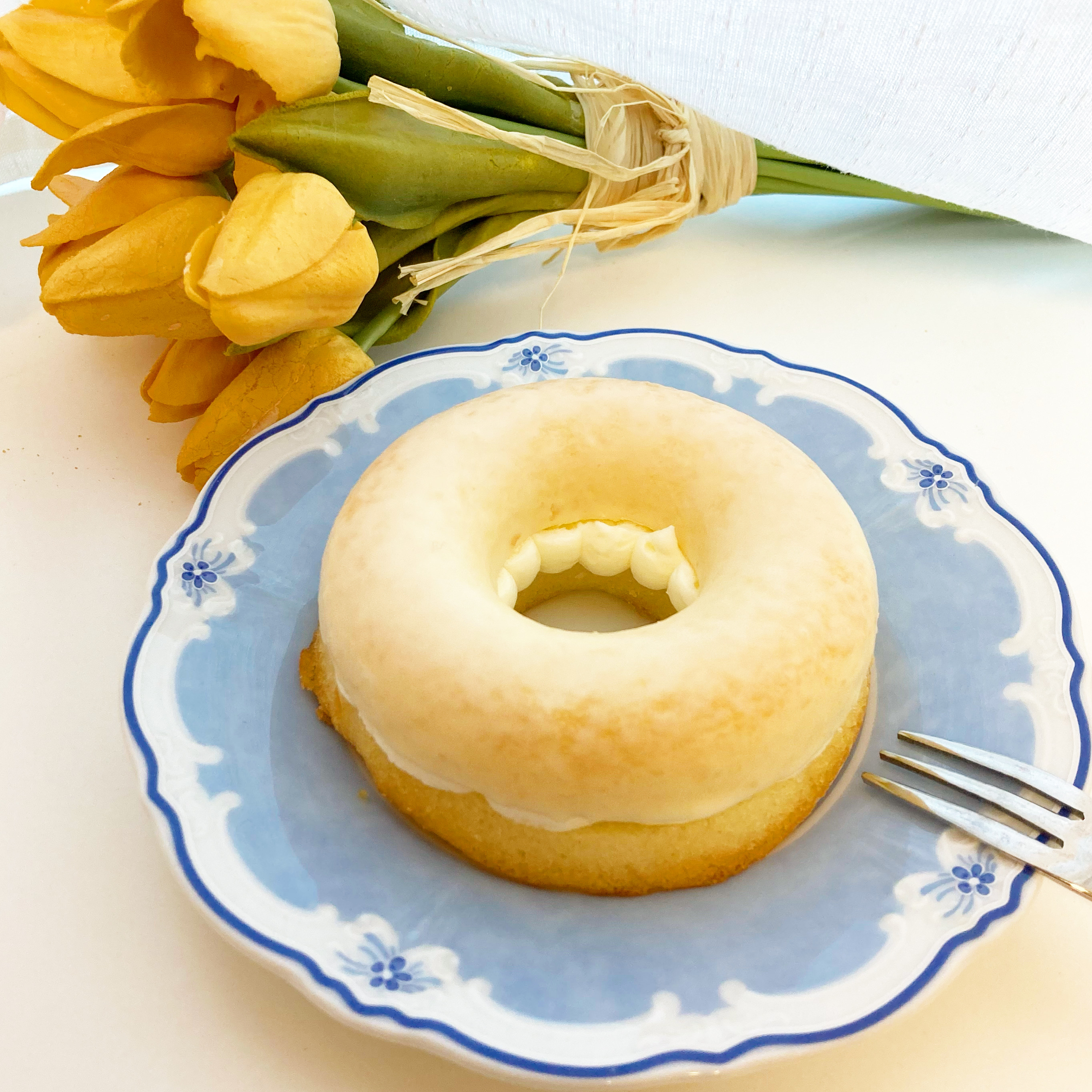 LAWSON（ローソン）のおすすめスイーツ「Uchi Café×Milk MILKフィナンシェケーキ」