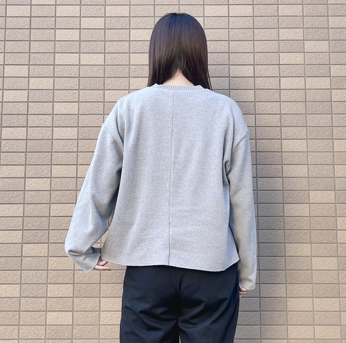 ZARAのおすすめトップス「ソフトセーター」コーディネート紹介