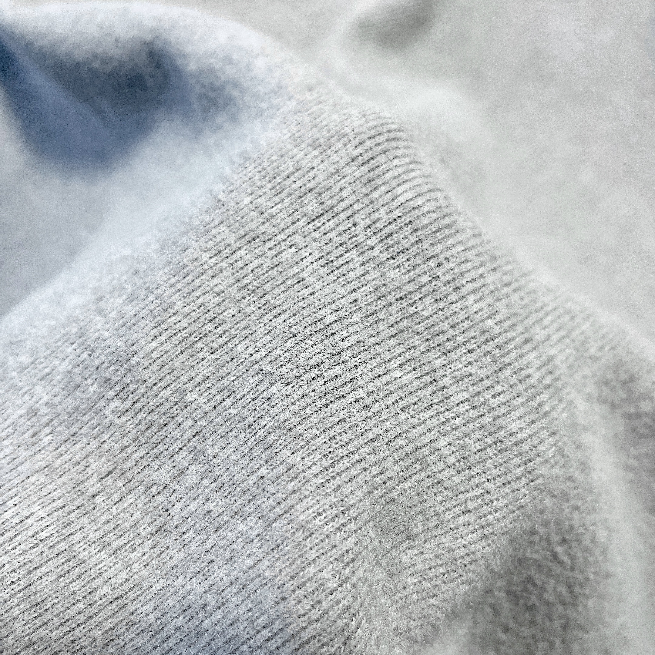 ZARAのおすすめトップス「ソフトセーター」コーディネート紹介